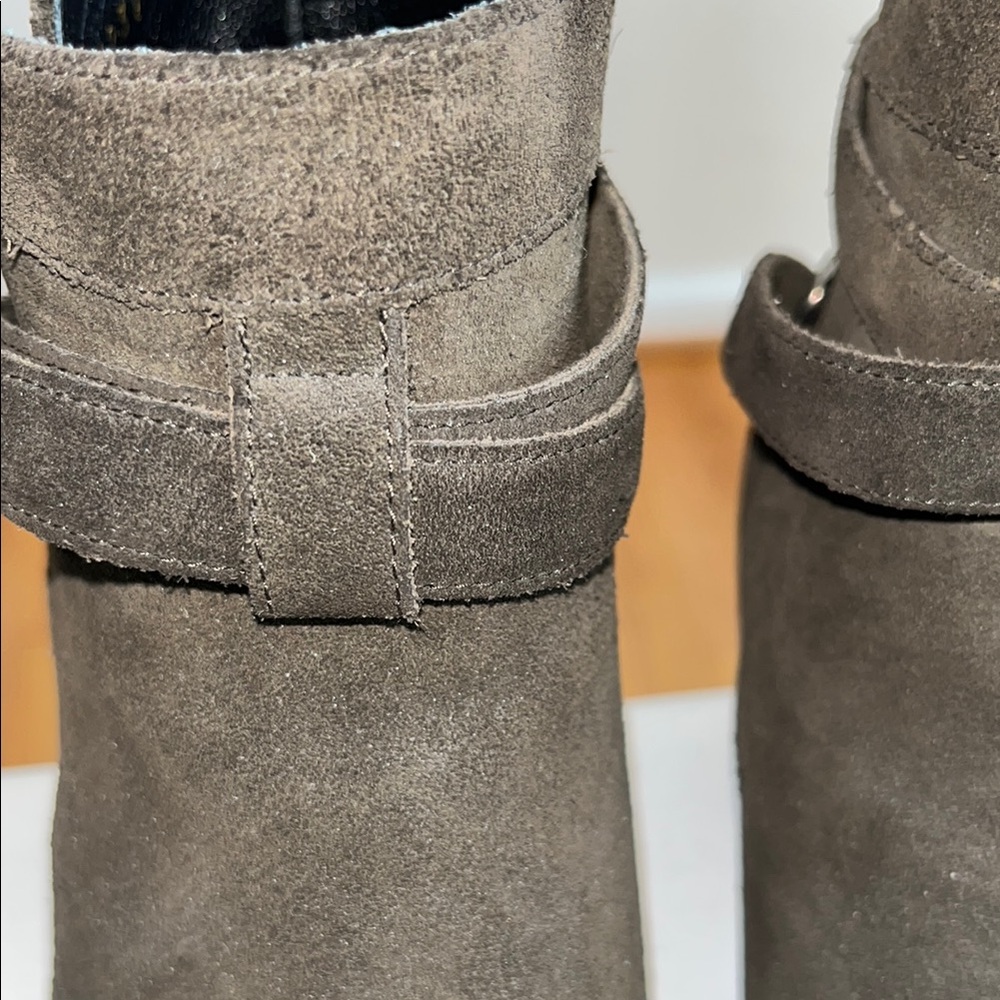 Saint Laurent Dark Brown Green Ankle Boots - Picture 5 of 10